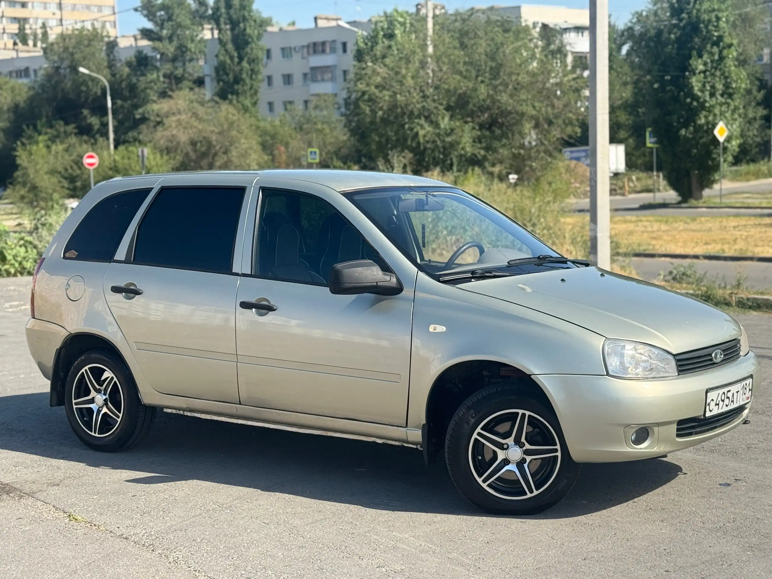 Лада Калина 2010 - Легковые автомобили (Авто) в Волгоград