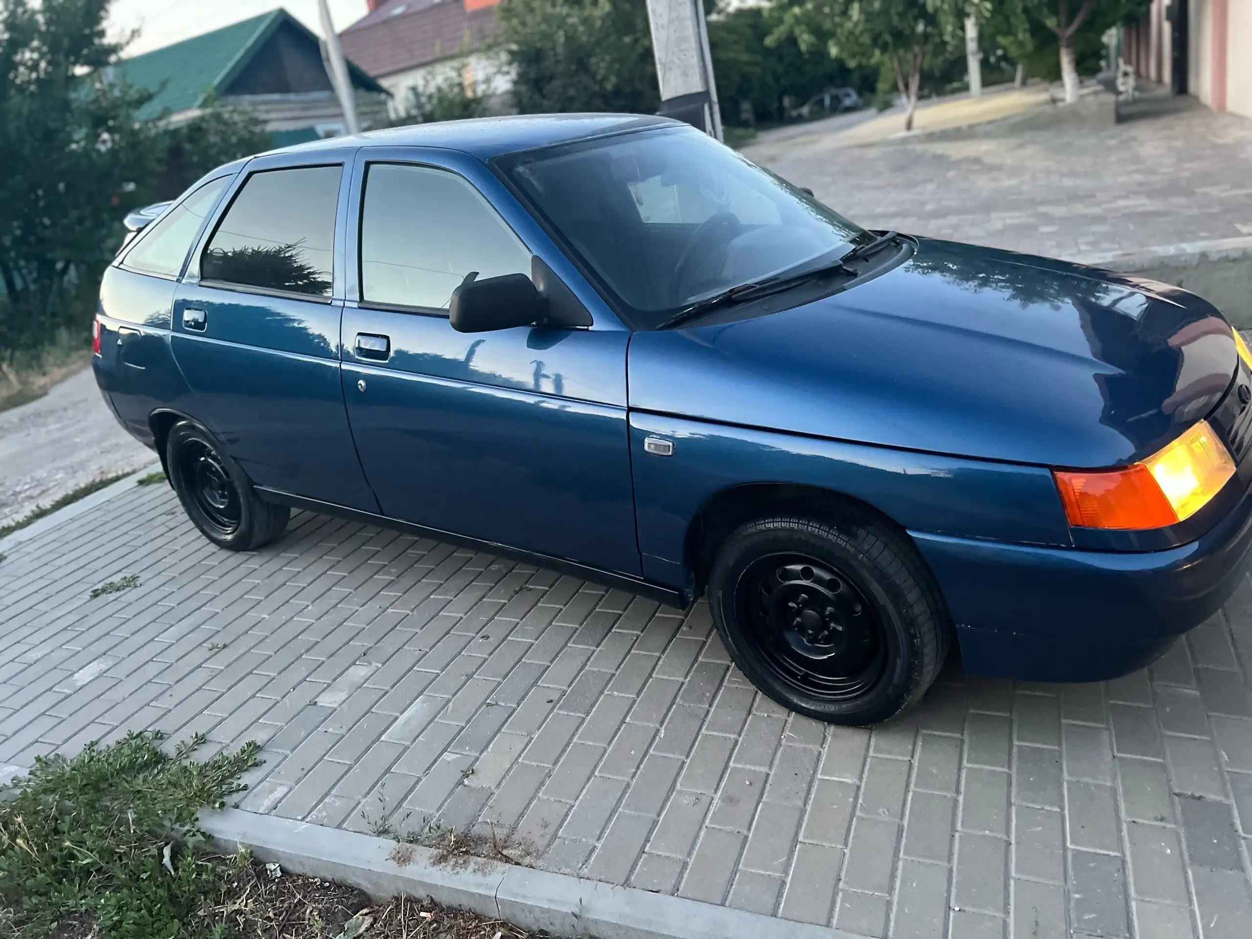 ВАЗ 2112 2004 г.в. - Легковые автомобили (Авто) в Волгоград