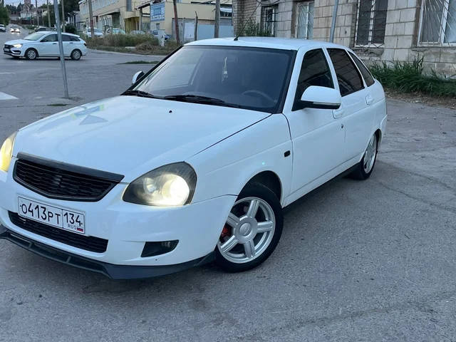 Lada Priora в хорошем состоянии - Легковые авто в Волгоград