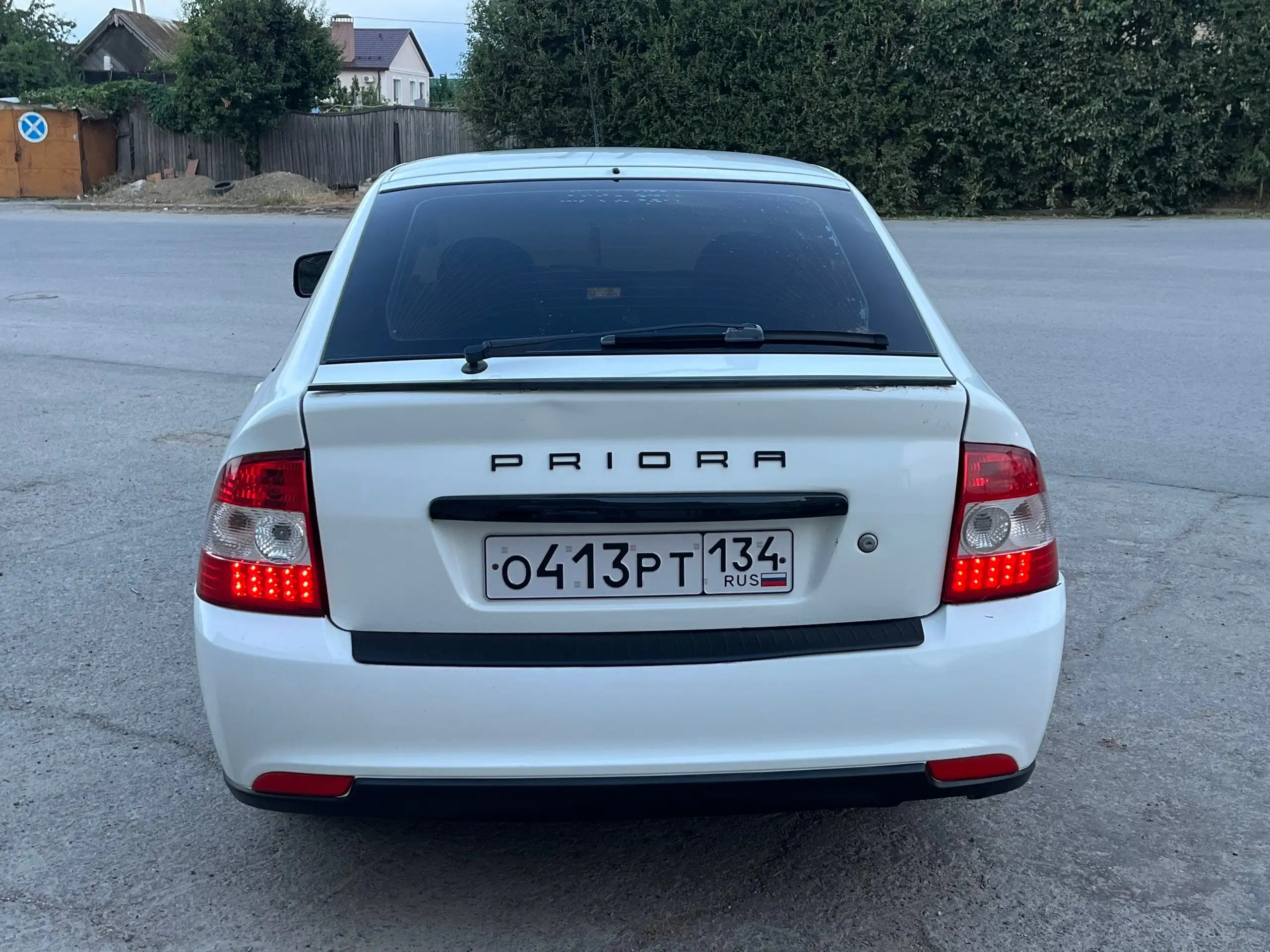 Lada Priora в хорошем состоянии - Легковые автомобили (Авто) в Волгоград