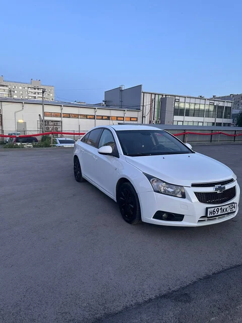 Chevrolet Cruze 2012 - Легковые авто в Волгоград