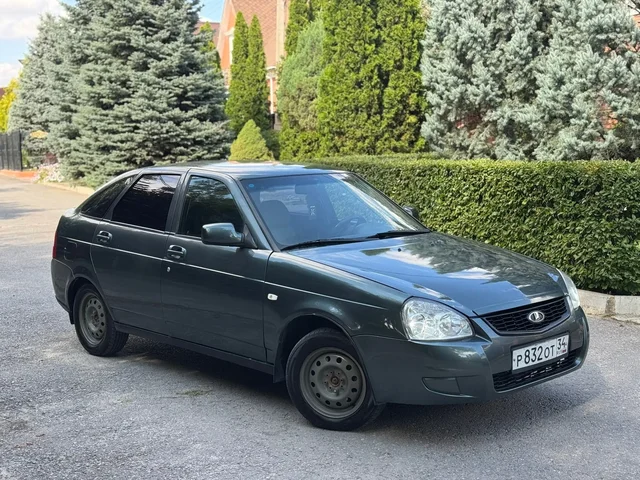Lada Priora 2010 года в отличном состоянии - Легковые авто в Волгоград