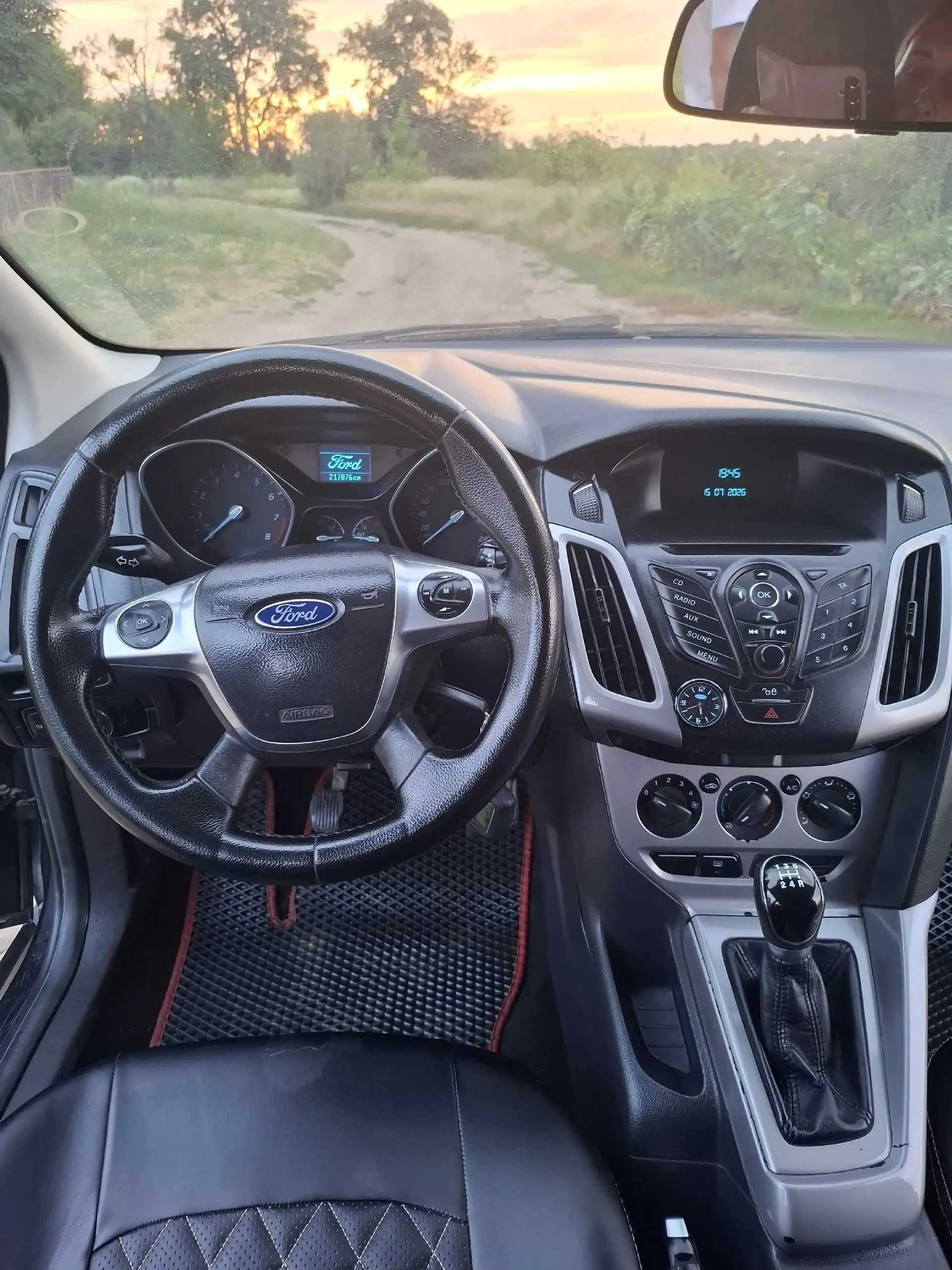 Ford Focus, 2013 г.в. - Легковые автомобили (Авто) в Волгоград