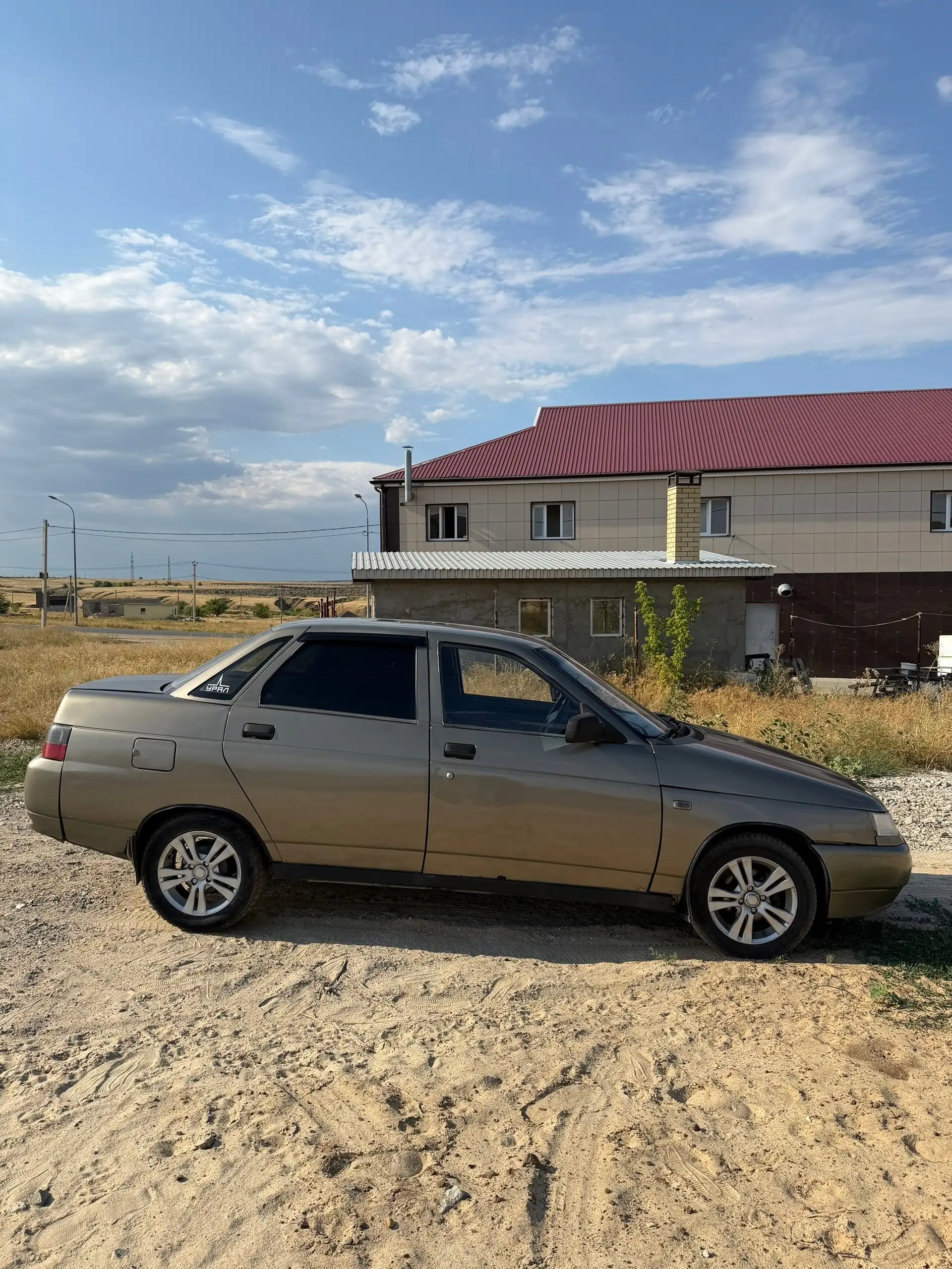 Продаю ВАЗ 2110, 2000 г.в., технически обслуживана - Легковые автомобили (Авто) в Волгоград