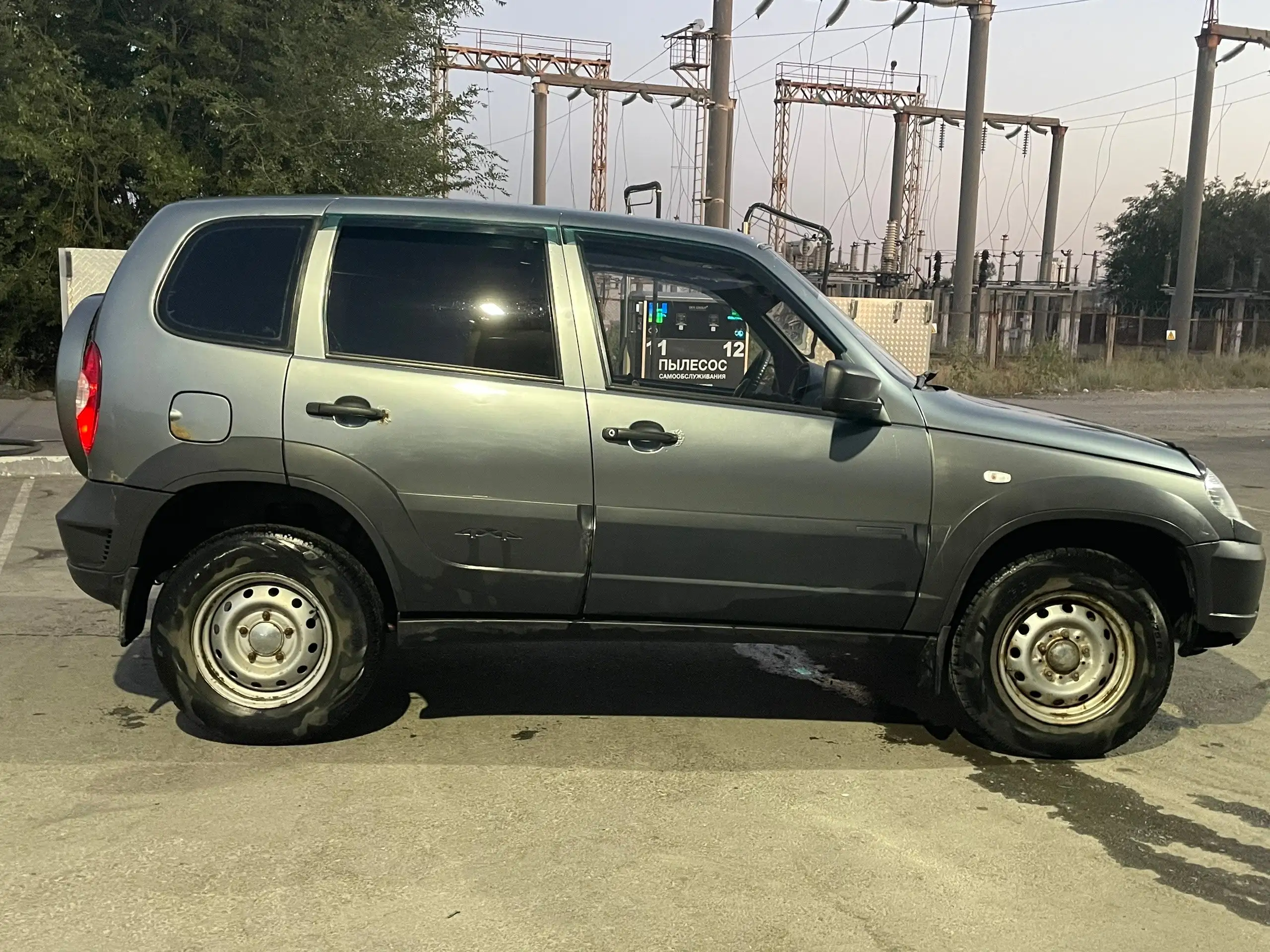 Шевроле Нива 2011 года в Волгограде - Легковые автомобили (Авто) в Волгоград