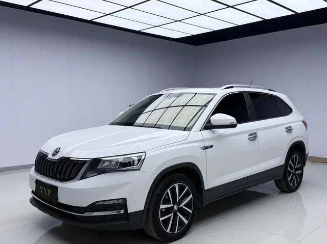 Skoda Kamiq-MID+ 2021 года с автоматической коробкой передач - Авто в Уссурийск