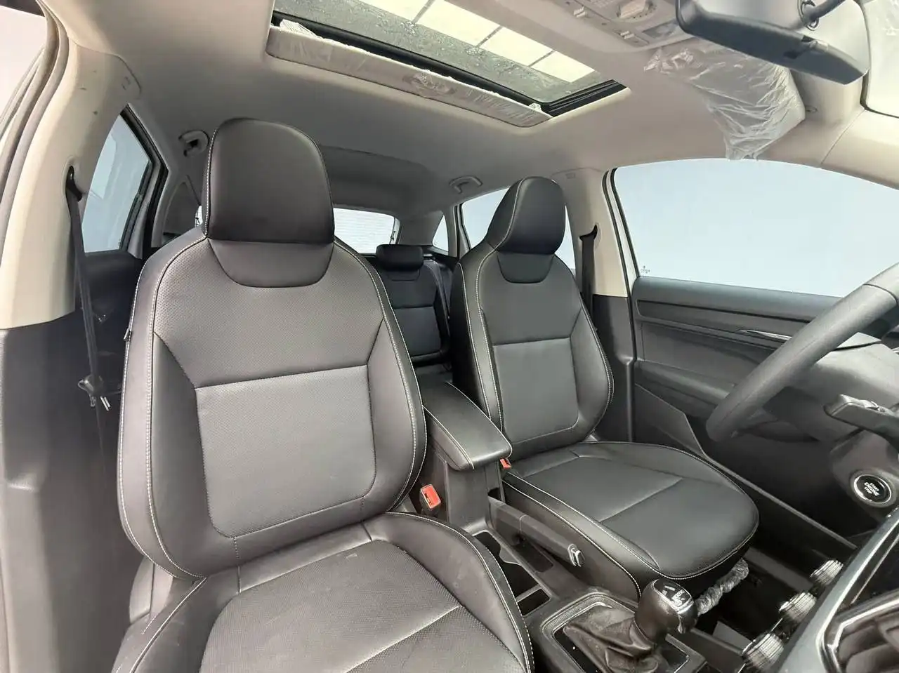 Skoda Kamiq-MID+ 2021 года с автоматической коробкой передач