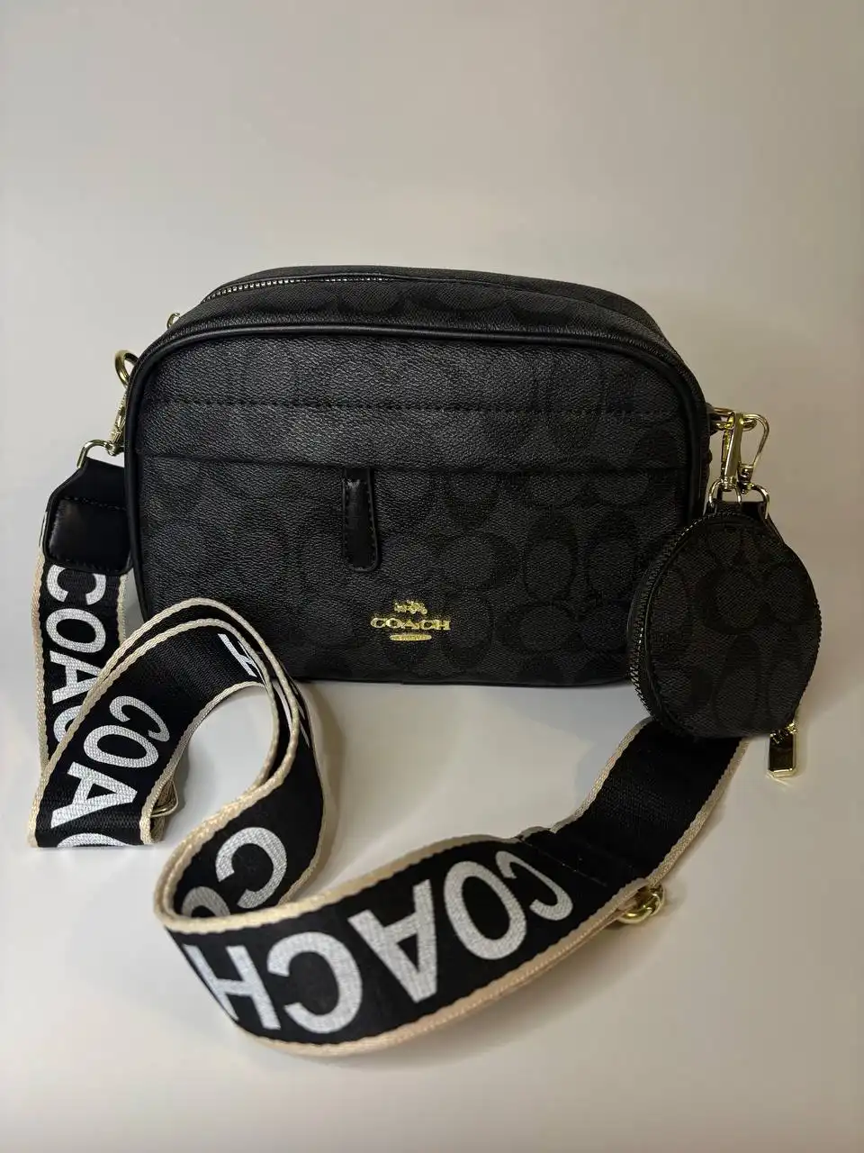 Новые дамские сумочки и кошельки - Сумки и аксессуары (Одежда) в Новосибирск