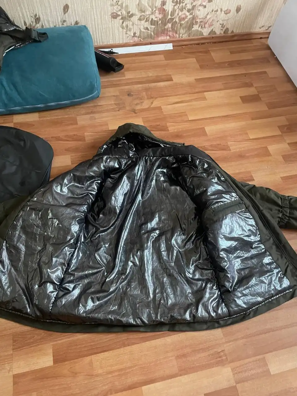 Продам новый костюм размер 50-52 - Костюмы (Одежда) в Ижевск