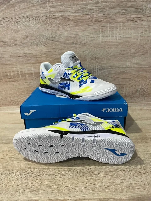 Продажа футбольных кроссовок для мини-футбола - Женская одежда в Ижевск