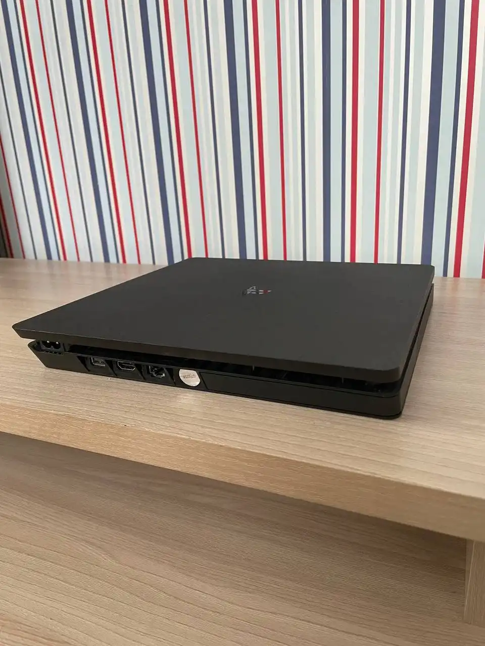 Продам PS 4 Slim 500 GB в отличном состоянии с комплектом - Игровые консоли (Электроника) в Ижевск