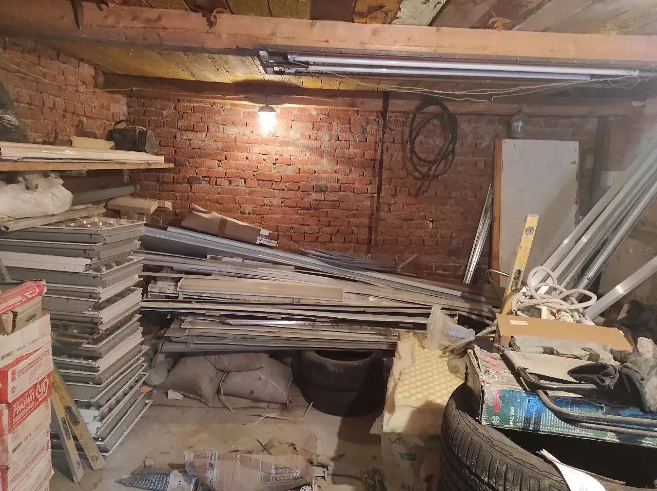 Продажа гаража и стройматериалов в Старках - Гаражи (Недвижимость) в Ижевск