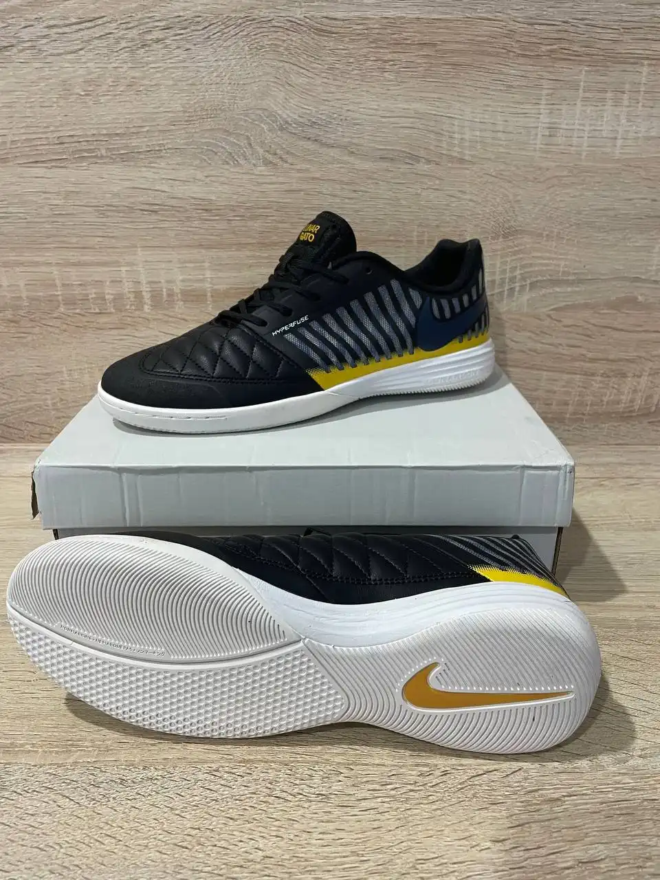 Продажа новых футзалок - Спортивная обувь (Одежда) в Ижевск