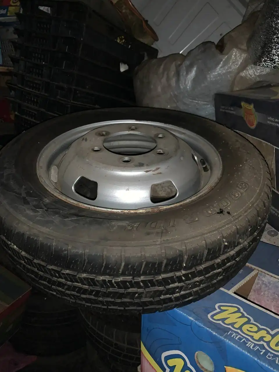 Продажа резины с дисками на Газель и легковой автомобиль - Шины и диски (Авто) в Ижевск