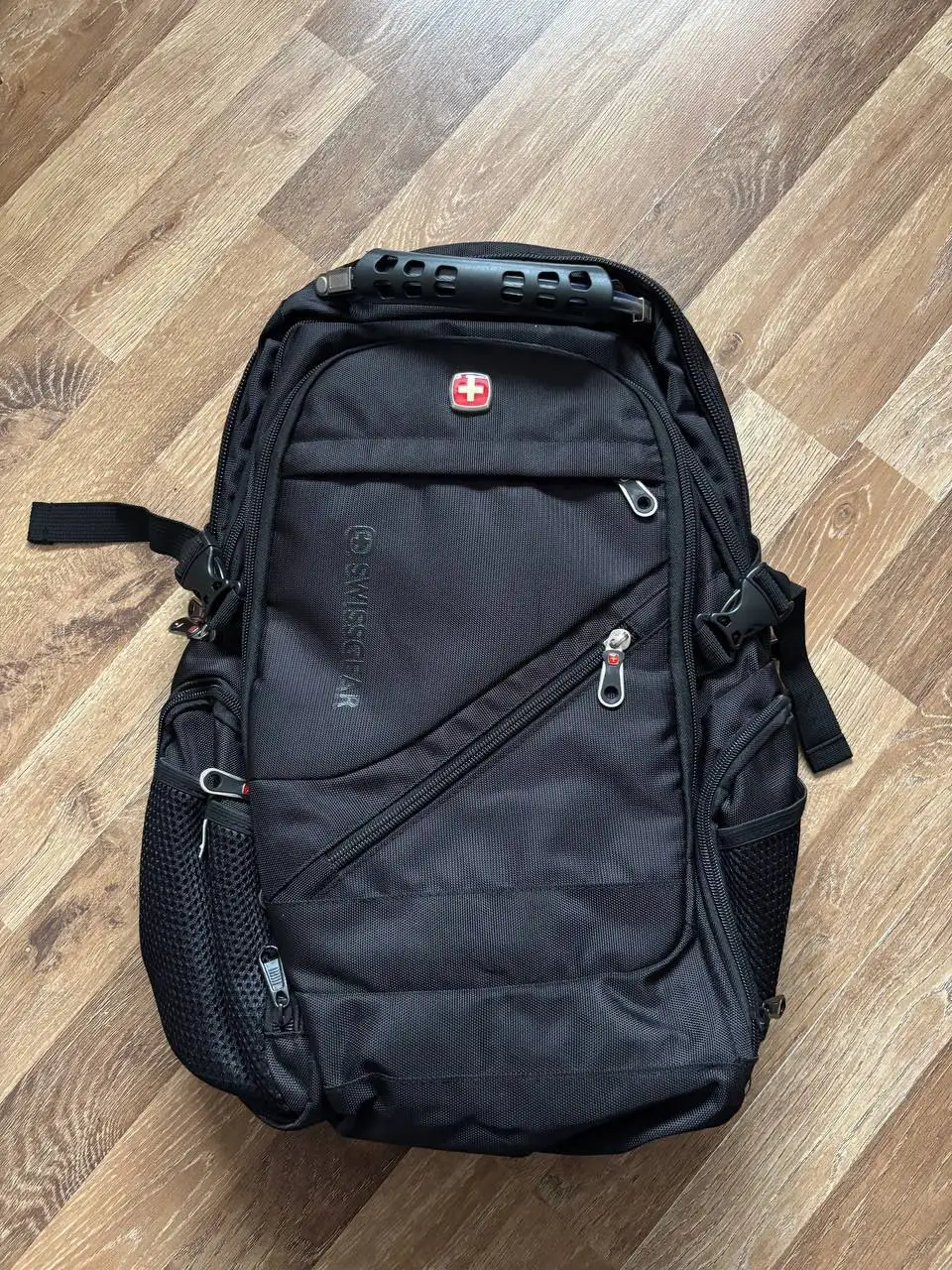 Оригинальный швейцарский рюкзак - Барахолка в Ижевск