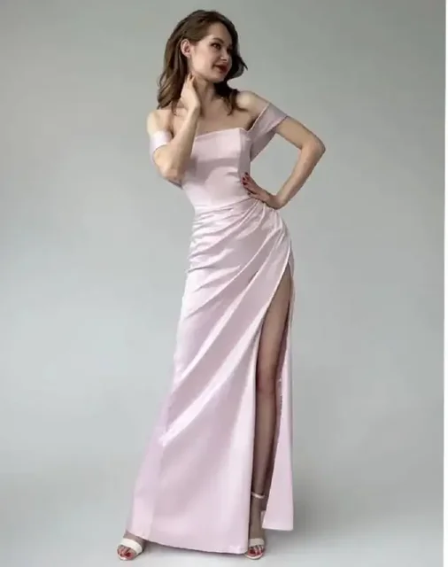 Срочная продажа платья размер 44 - Красота и здоровье в Ижевск