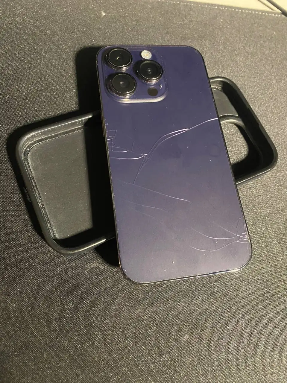 Продажа iPhone 11 и iPhone 14 Pro - Смартфоны (Электроника) в Ижевск