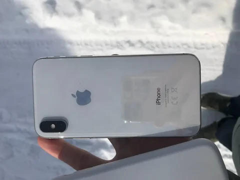 Продам iPhone X с неработающим Wi-Fi - Смартфоны в Ижевск