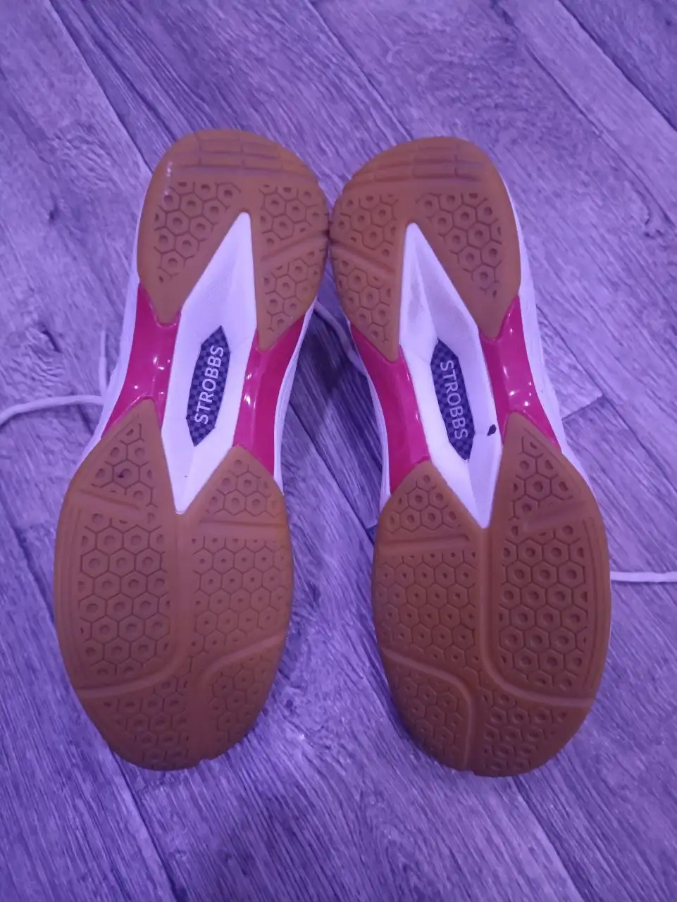 Волейбольные кроссовки отдам - Спортивная обувь (Одежда) в Ижевск