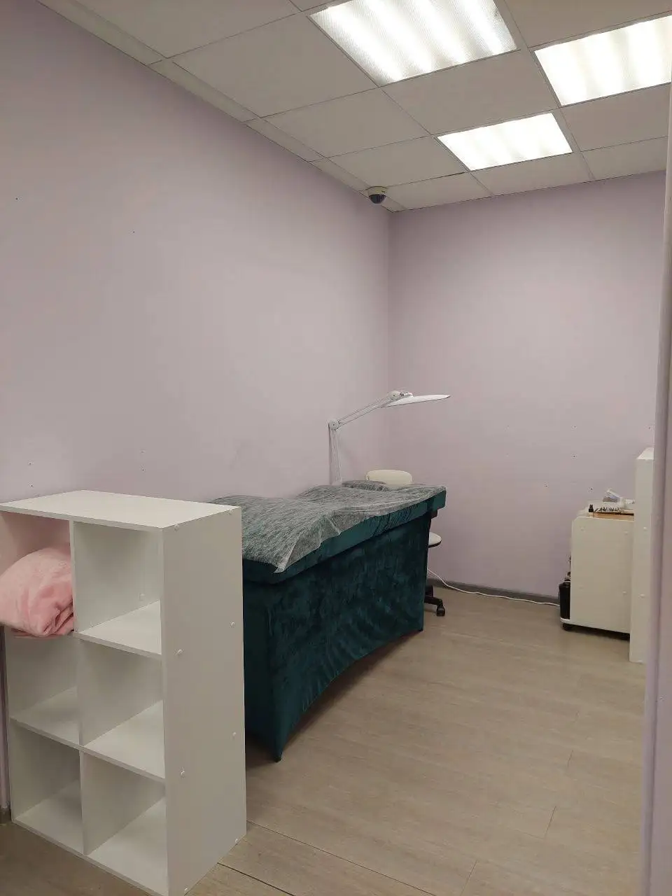 Рабочее место для мастера по наращиванию ресниц - Аренда рабочего места (Услуги) в Ижевск