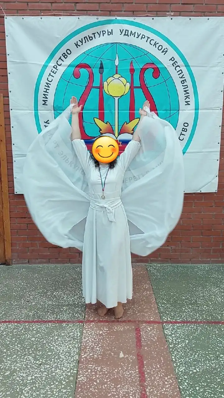 Продам сценический образ с платьем и вуалью-крыльями - Одежда в Ижевск