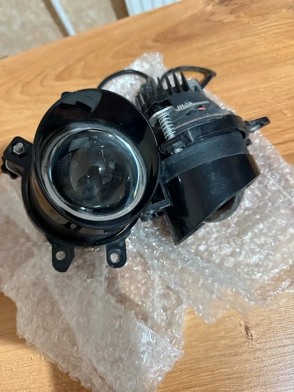 Продажа LED противотуманок с Камри v50 - Запчасти (Авто) в Ижевск