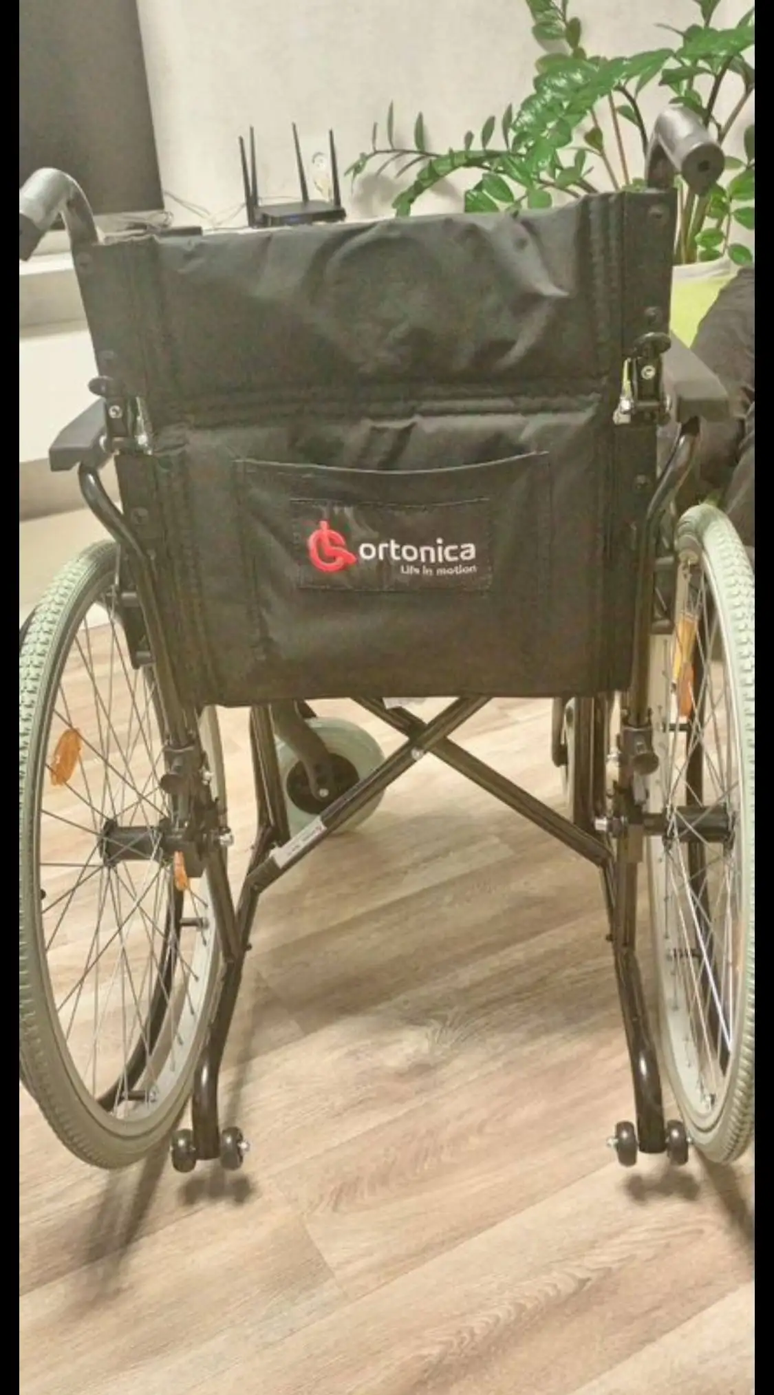 Продажа мониторов и инвалидной коляски - Барахолка в Ижевск