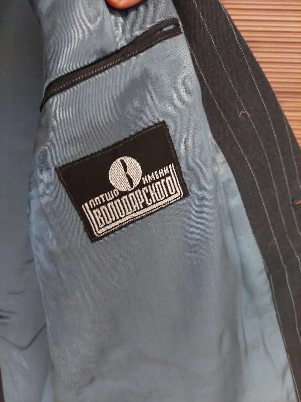 Мужские пиджаки 48-50 размер натуральная ткань с шерстью - Мужская одежда (Одежда) в Ижевск