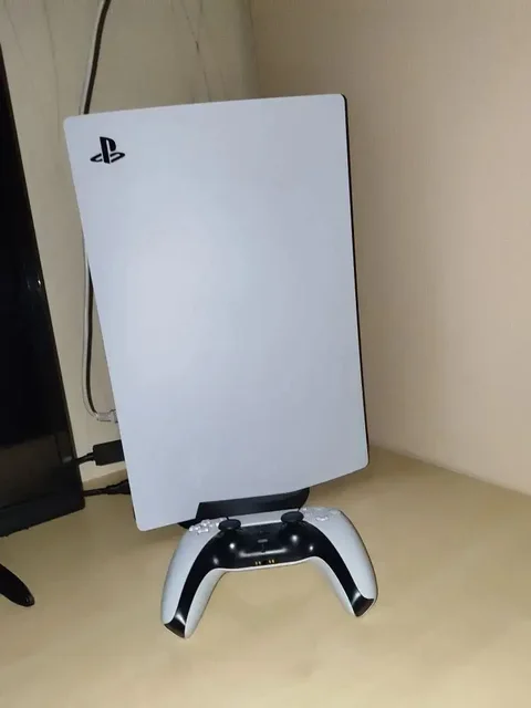 PlayStation 5 825ГБ с полным комплектом - частное объявление в Глазов