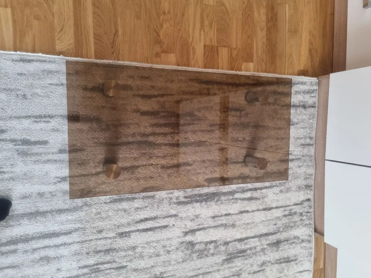 Тумба стеклянная под телевизор - Мебель (Для дома и дачи) в Ижевск