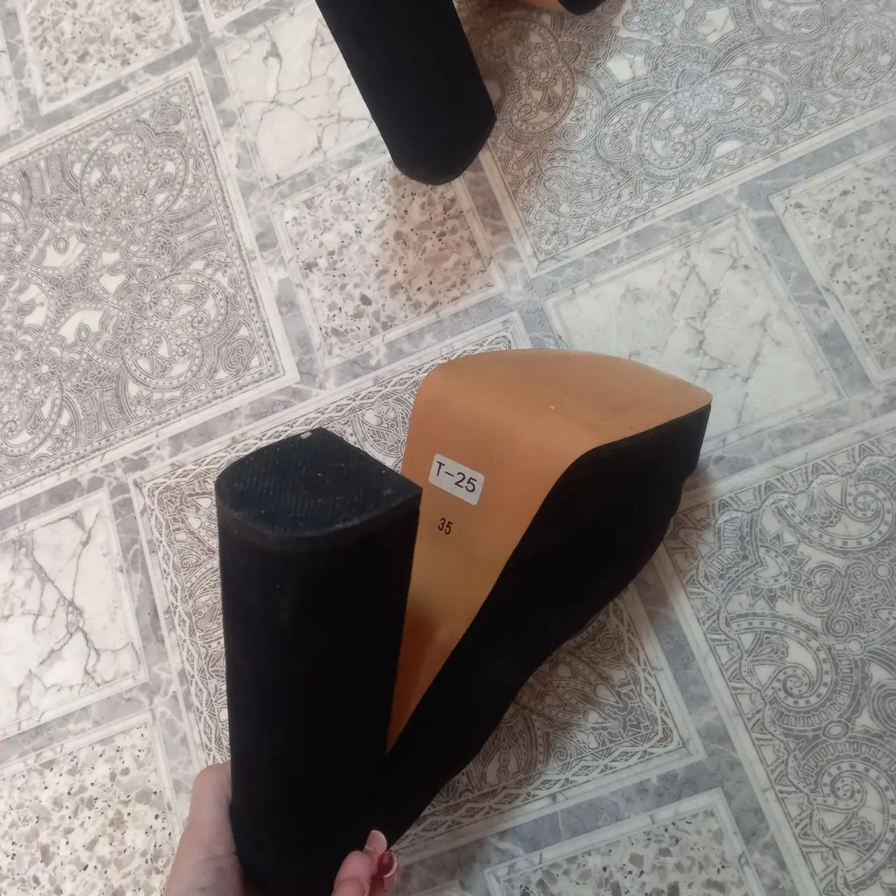 Продам туфли 35 размера - Обувь (Одежда) в Ижевск