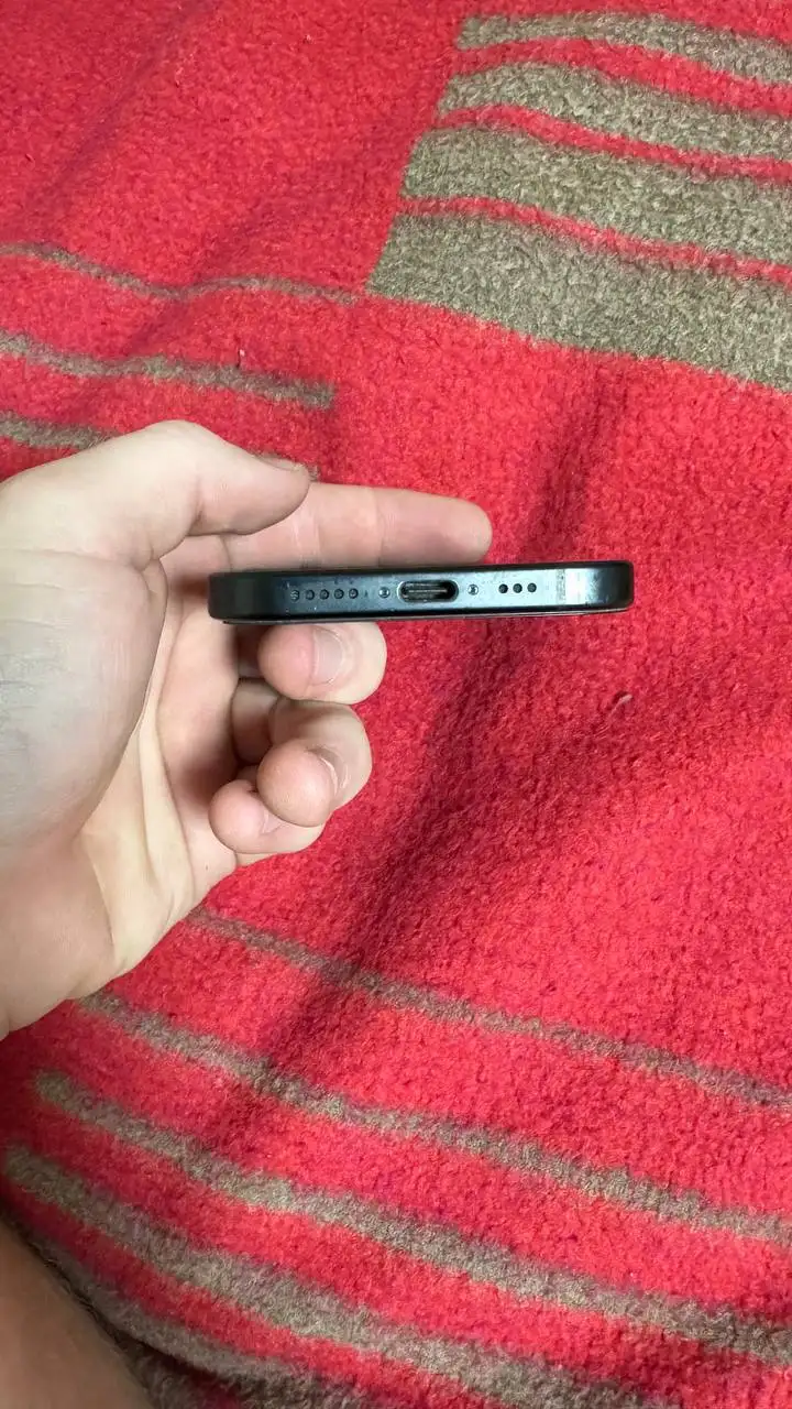 Айфон 15 128гб 87% состояние с защиткой - Смартфоны (Электроника) в Ижевск