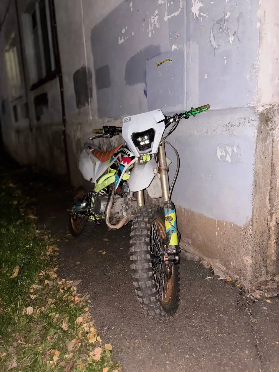 Продажа мотоцикла 125 кубов с пробегом 150 тыс. км - Мотоциклы (Авто) в Ижевск