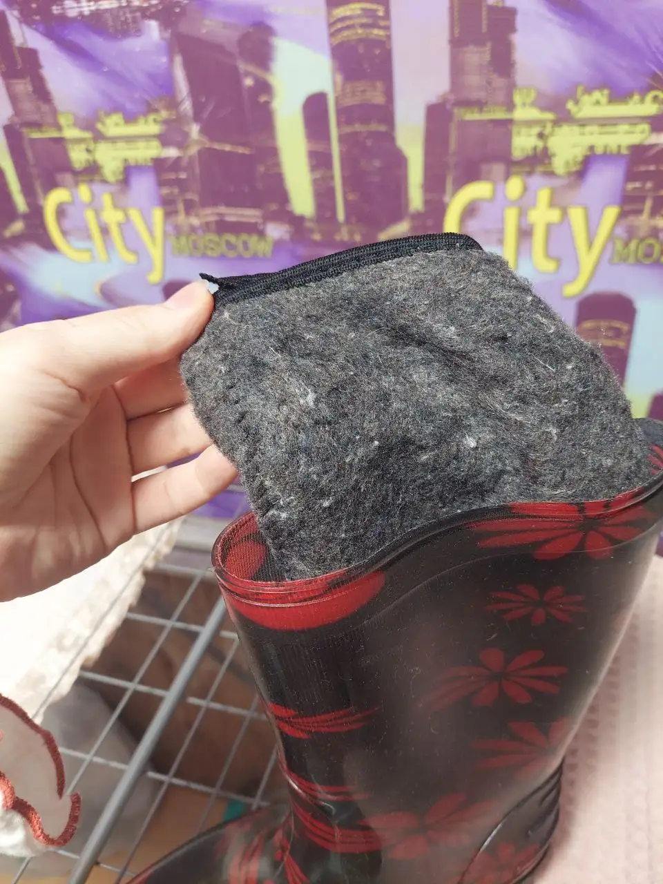 Резиновые сапоги розовые 37й и черные 39й размер - Обувь (Одежда) в Ижевск