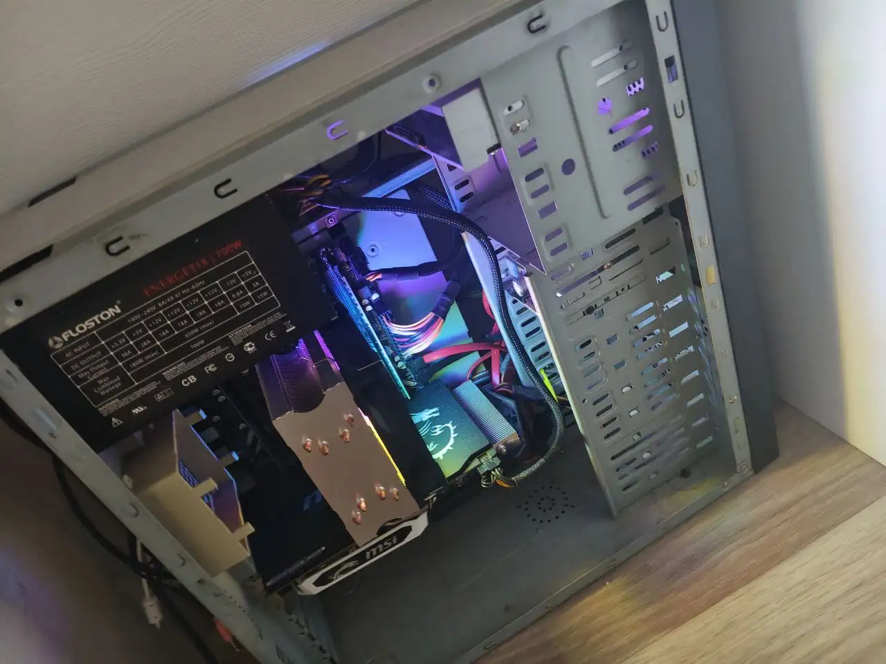 Игровой компьютер с монитором и комплектующими - Компьютеры (Электроника) в Ижевск