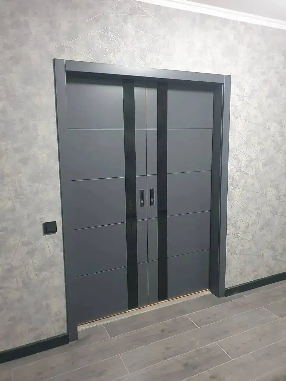 Дом Дверей: межкомнатные, входные двери, пластиковые окна и двери, натяжные потолки, алюминиевые перегородки - Ремонт и строительство (Услуги) в Ижевск