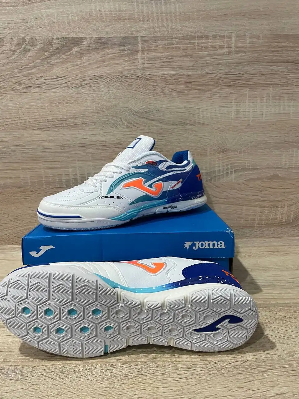 Продам футзалки - Спортивная обувь (Одежда) в Ижевск