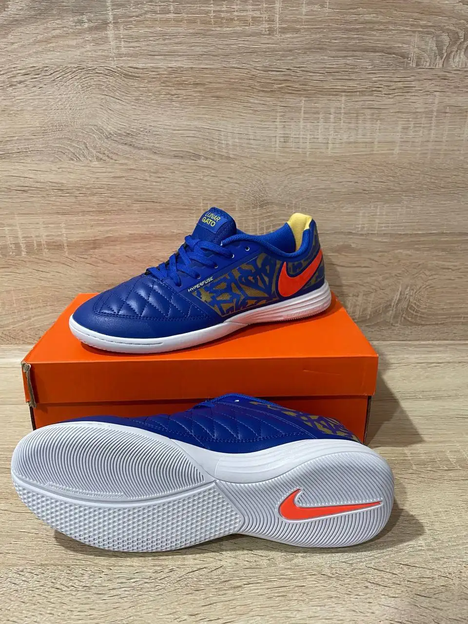 Продам футзалки - Спортивная обувь (Одежда) в Ижевск