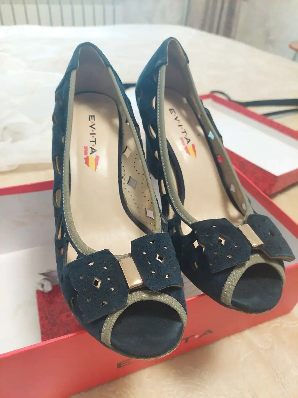 Летние туфельки 38 размер натуральная замша - Обувь (Одежда) в Ижевск