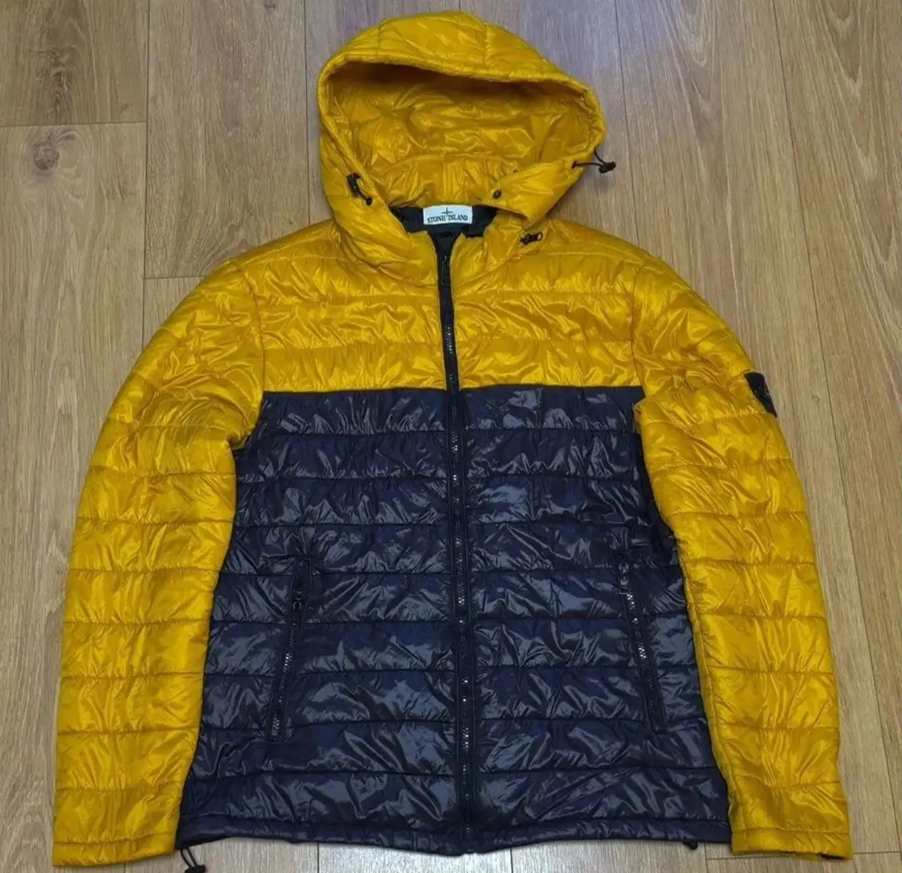 Продажа брендовой одежды: микропухан стоник, марсело бурлон, джинсы бейп, бейп ста хаджиме сораяма - Верхняя одежда (Одежда) в Ижевск