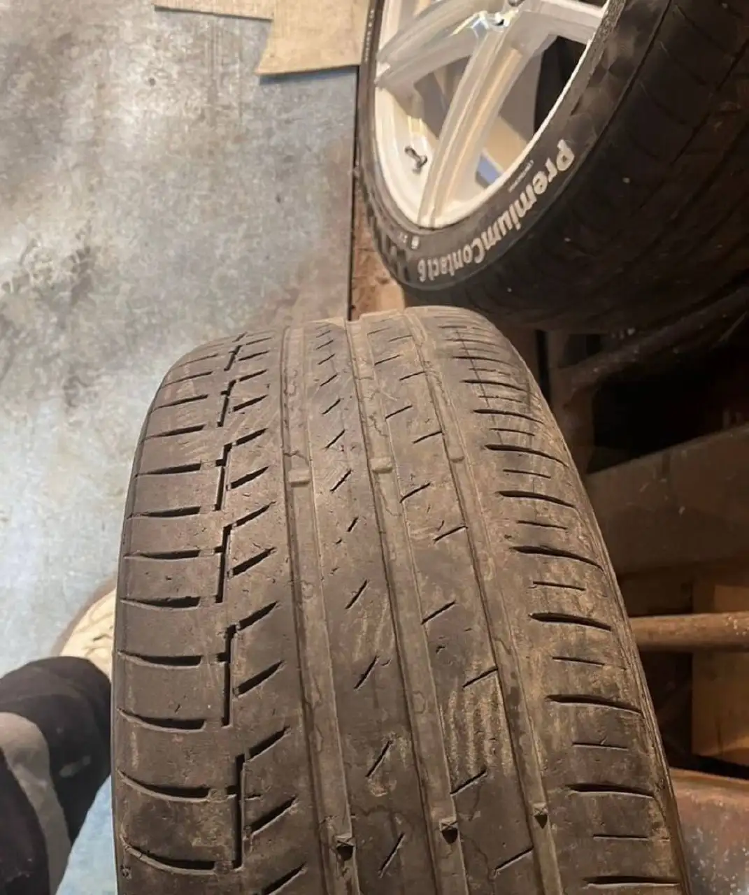 Диски R18 5x108, требуется ремонт - Запчасти (Авто) в Ижевск