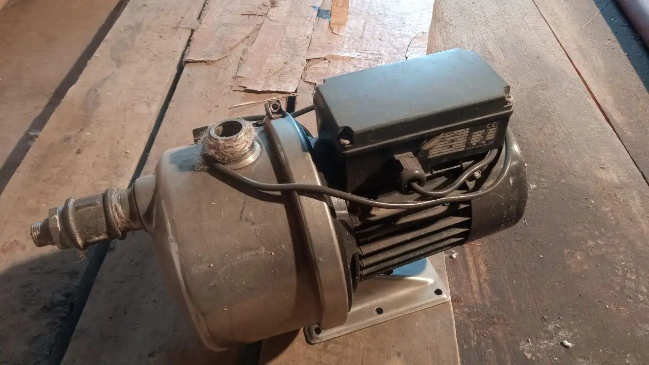 Самовсасывающий насос JP 5 в хорошем состоянии - Насосы (Барахолка) в Ижевск