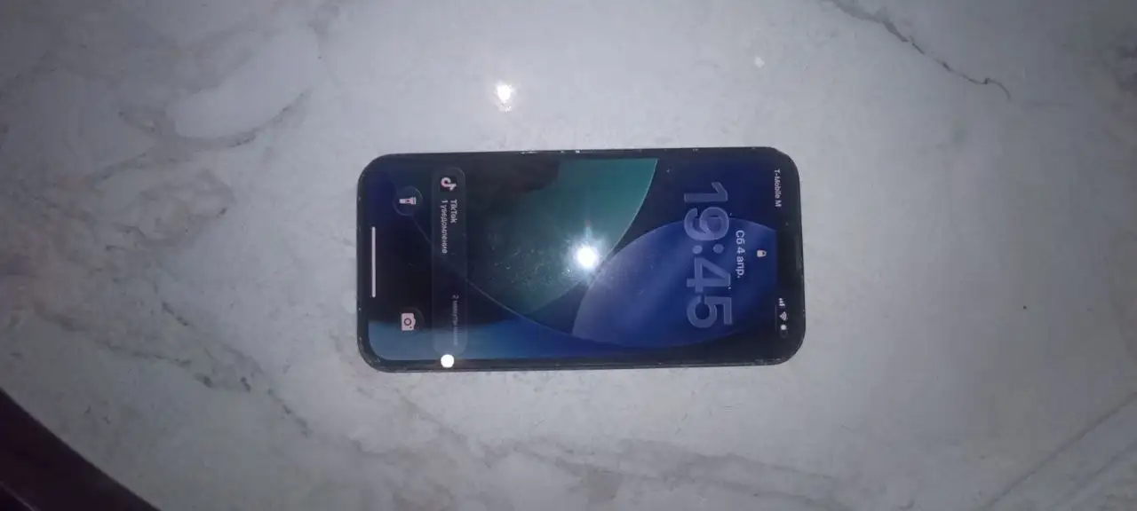 iPhone 13 Pro с дефектами экрана - Смартфоны (Электроника) в Ижевск