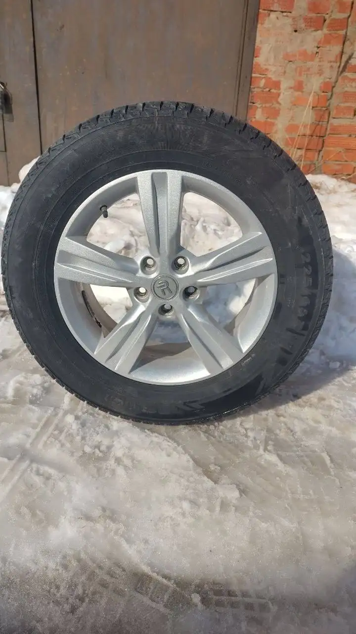 Комплект летних колес Nokian Tyres Nordman 225/65/17 - Запчасти (Авто) в Ижевск