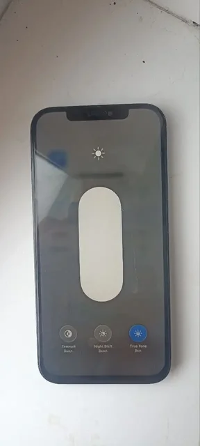 Продажа iPhone 12 Pro Max с дефектами - Смартфоны в Ижевск