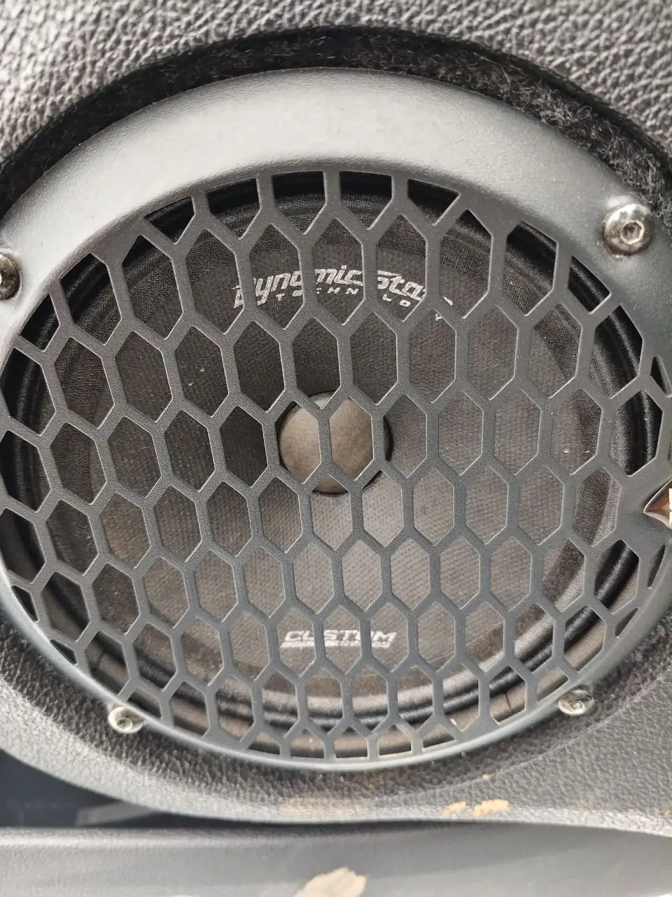 Продажа двух пар обуви - Обувь (Одежда) в Ижевск