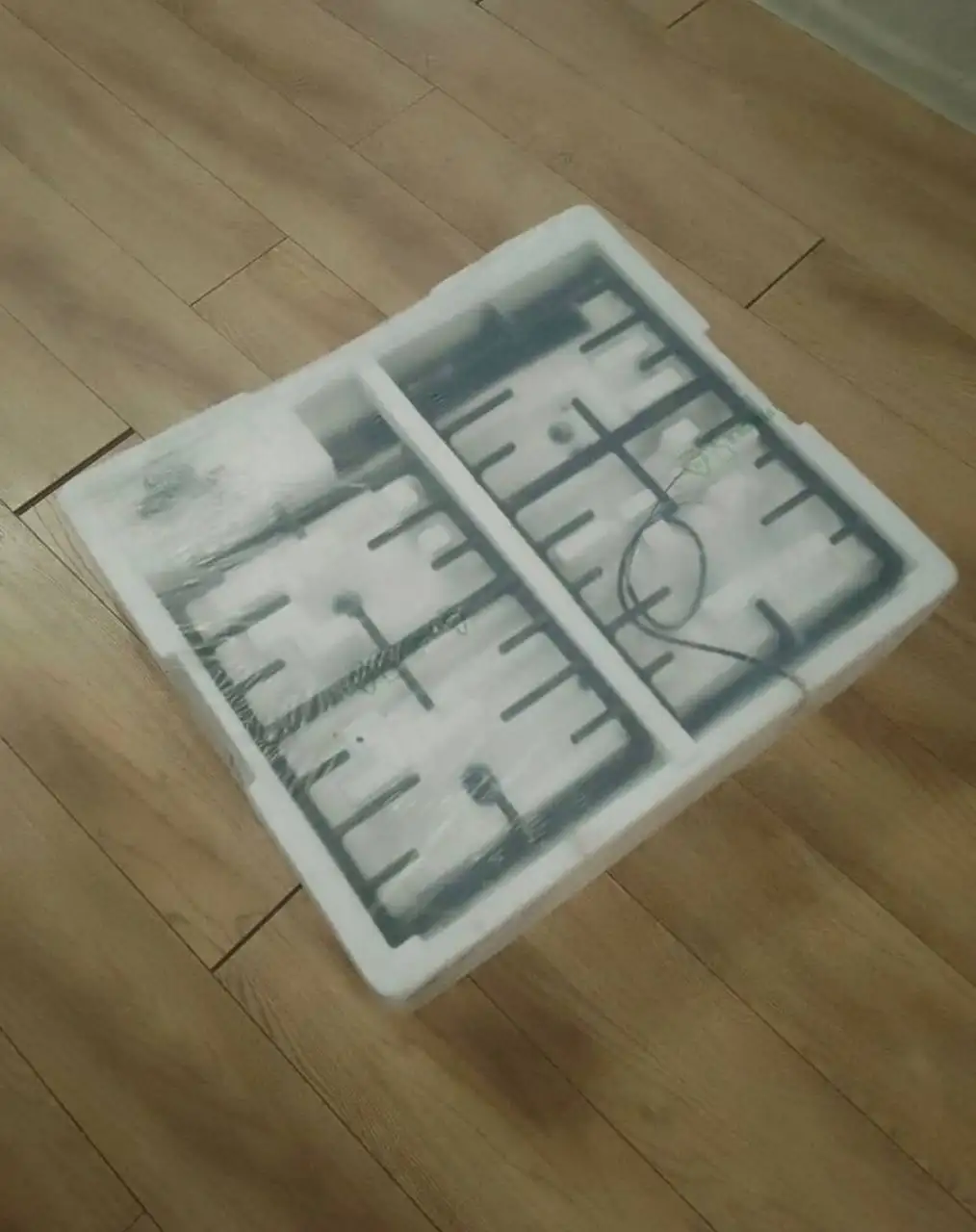 Продам газовую варочную поверхность Gorenje G642AB - Кухонная техника (Для дома и дачи) в Ижевск