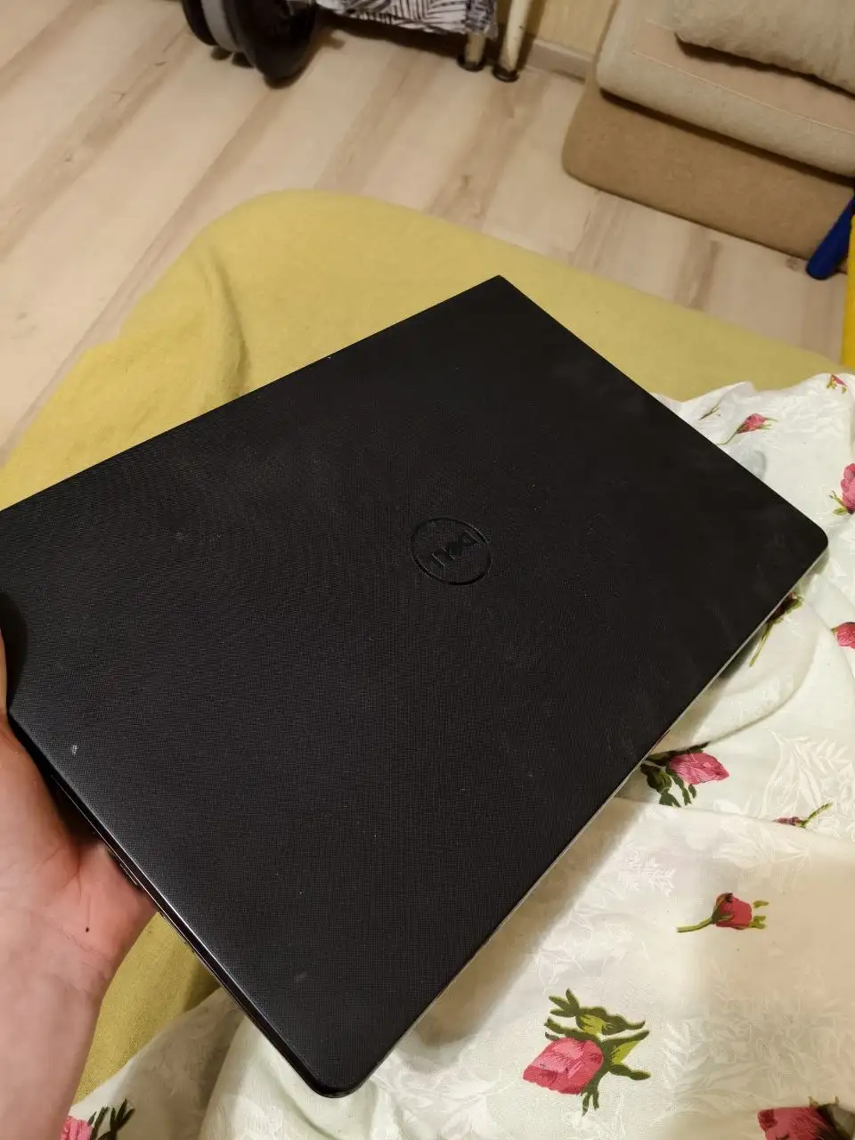 Ноутбук Dell Inspiron 15 с зарядным устройством - Ноутбуки (Электроника) в Ижевск