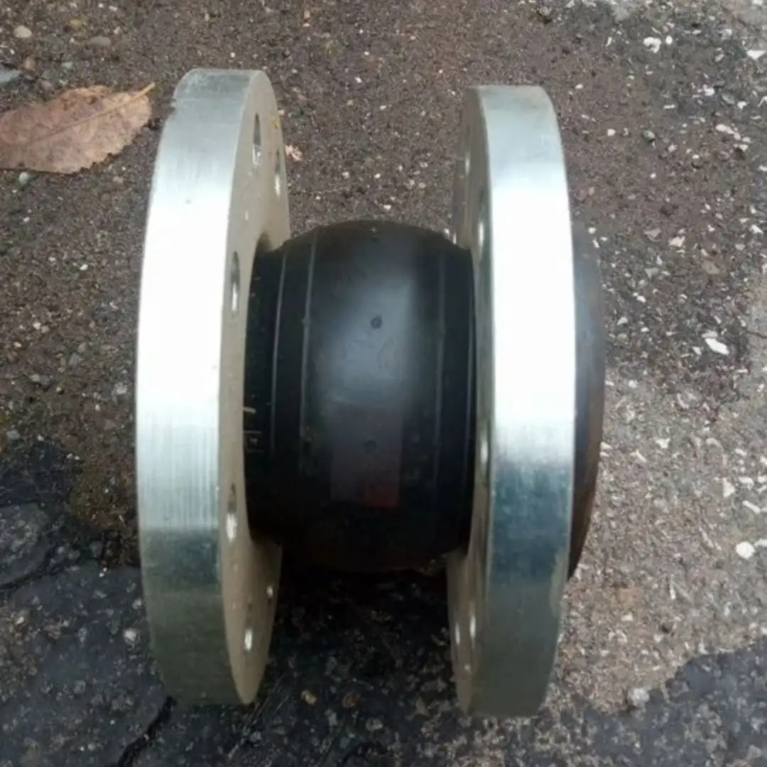 Компенсаторы ДУ 70 мм новые - Трубопроводная арматура (Запчасти) в Ижевск