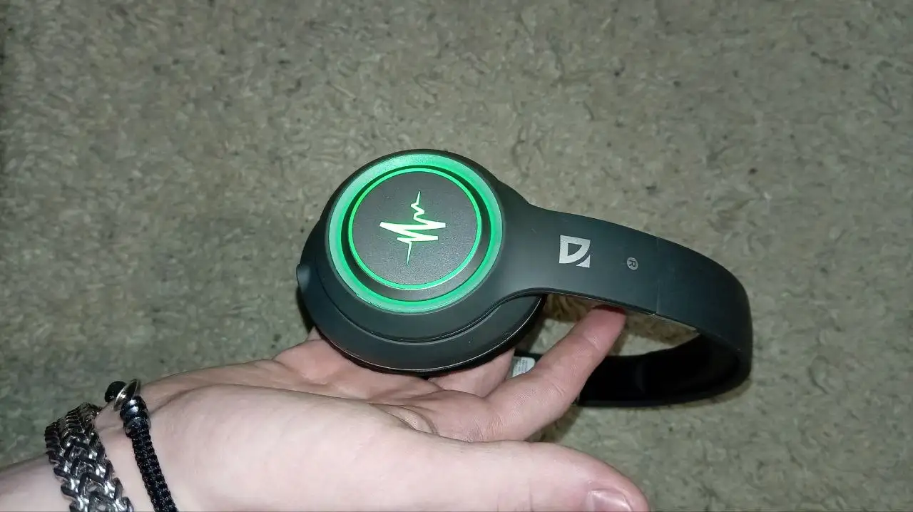 Системный блок, монитор и наушники - Компьютеры (Электроника) в Ижевск